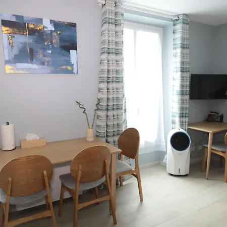 Elegant - Montmartre Apartmán